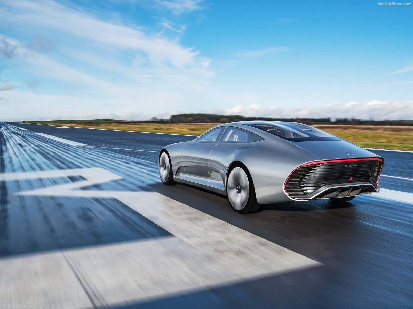 Photo du concept car IAA de Mercedes-Benz